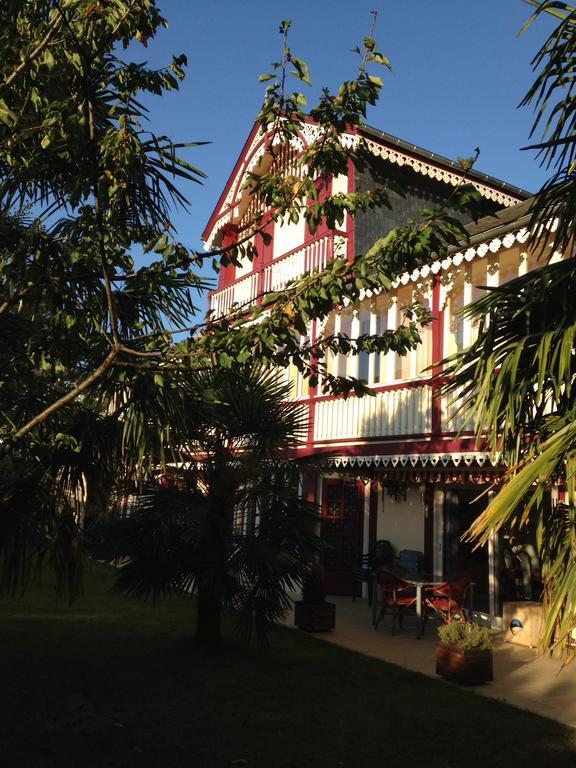 Chalet Des Palmiers Bagnères-de-Bigorre Exteriör bild