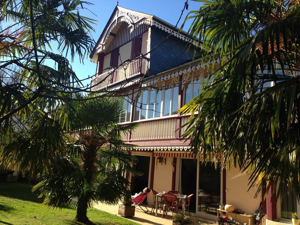 Chalet Des Palmiers Bagnères-de-Bigorre Exteriör bild